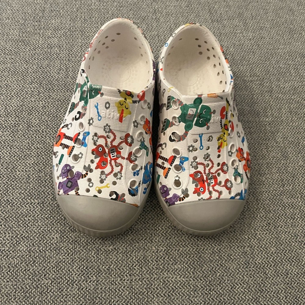 Native White and Gray with Robot Design